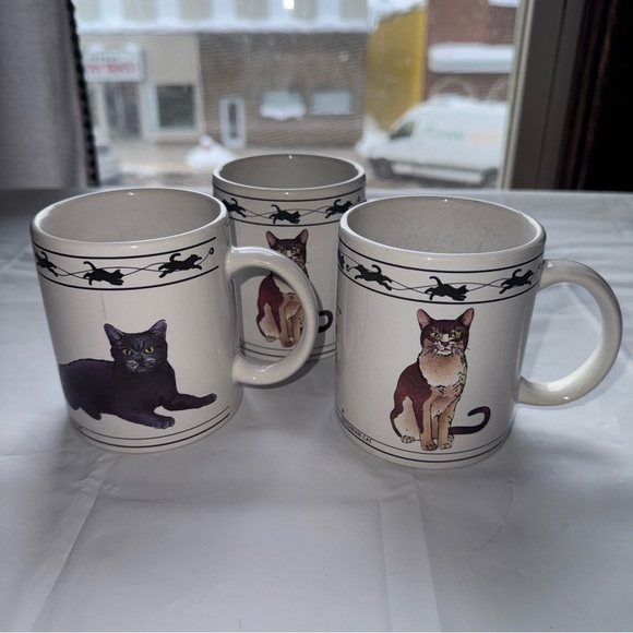 Cat Design Ceramic Mug Set - Picture 2 of 5